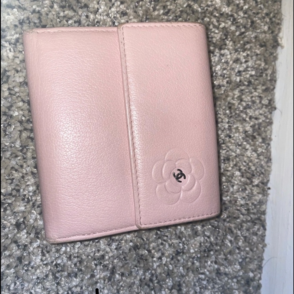 100% Authentic Chanel Camellia wallet in caviar calfskin leather.
